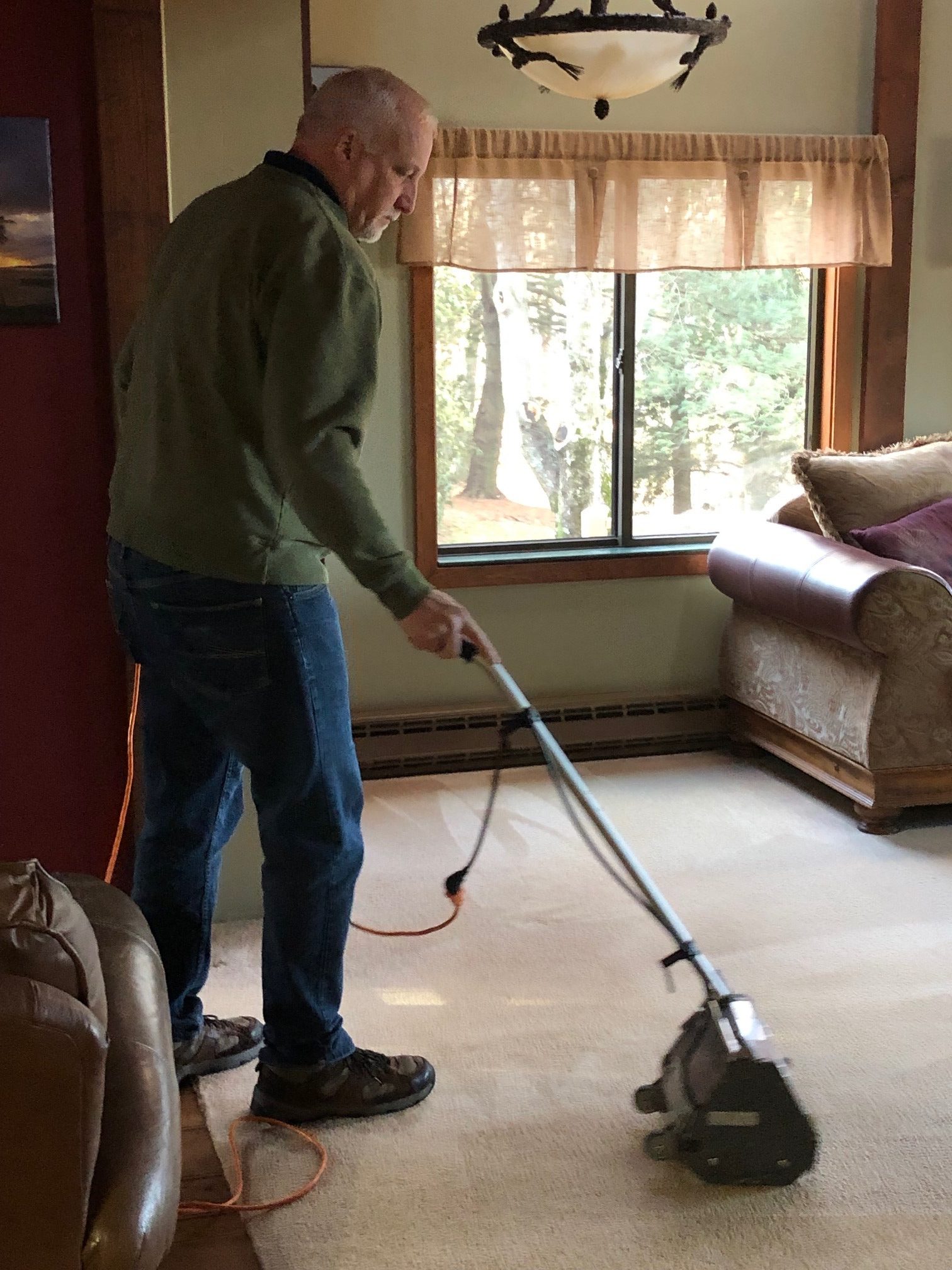 carpet cleaning equipment